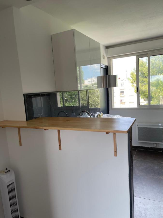 Magnifique T3 Quartier Pres D'Arenes Tram Au Pied De L'Immeuble Lejlighed Montpellier Eksteriør billede